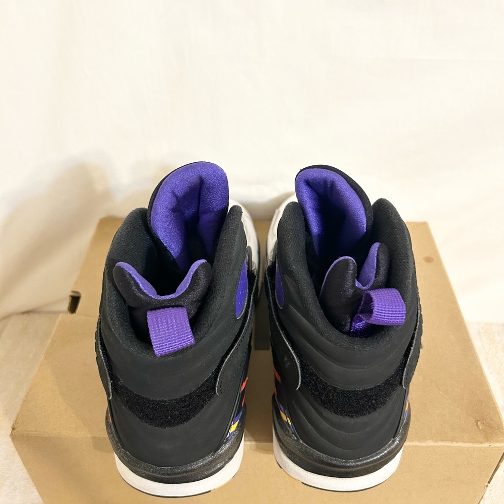 Jordan Retro 8 Three Peat size 8 305381-142 2015 PRE-OWNED - Picture 6 of 10